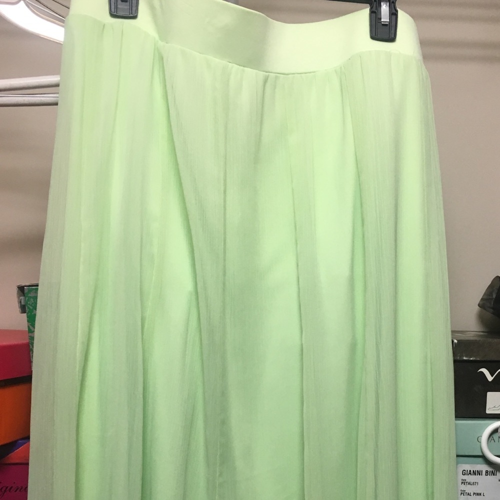 Green skirt